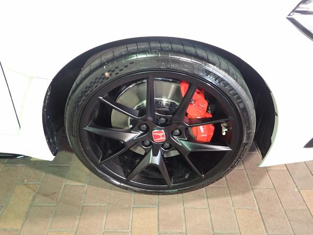 ◆東海地区最大級の展示場に自社整備工場完備で安心♪三重県でホンダ車をお探しならＵ−Ｓｅｌｅｃｔ鈴鹿へご用命ください♪お問い合わせは　ＴＥＬ　０５９−３７８−７７１７　へお気軽にお問い合わせください◆