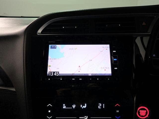 シャトル Ｇホンダセンシング　ギャザズメモリーナビ　フルセグＴＶ　ＣＤ＆ＤＶＤ再生　ブルートゥース　バックカメラ　ＥＴＣ車載器　ＬＥＤオートライト　モデューロアルミホイール　レーダークルーズＣ　ワンオーナー　禁煙車　スマートキー（8枚目）