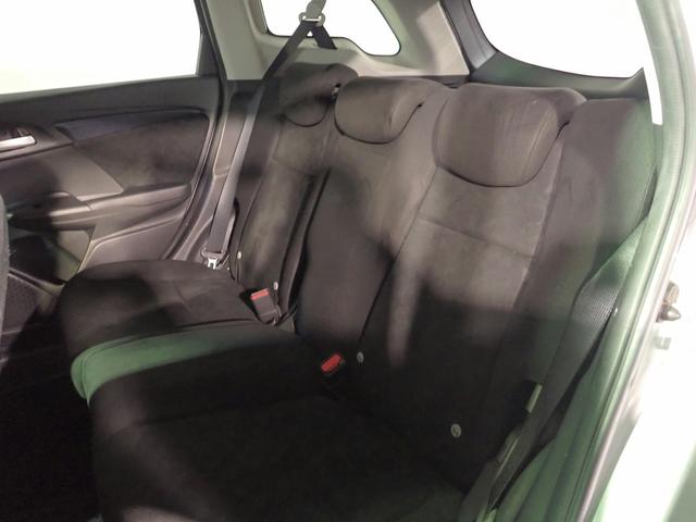 シャトル Ｇホンダセンシング　ギャザズメモリーナビ　フルセグＴＶ　ＣＤ＆ＤＶＤ再生　ブルートゥース　バックカメラ　ＥＴＣ車載器　ＬＥＤオートライト　モデューロアルミホイール　レーダークルーズＣ　ワンオーナー　禁煙車　スマートキー（28枚目）