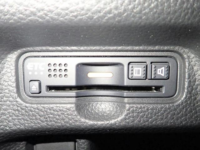 N-BOXカスタム G・Lホンダセンシング ギャザズメモリーナビ フルセグTV CD&DVD再生 ブルートゥース バックカメラ ETC車載器 両側電動スライドドア LEDオートライト ドラレコ 禁煙車 ホンダセンシング スマートキー USB充電(11枚目)