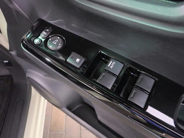 N-ONE オリジナル ギャザズメモリーナビ フルセグTV バックカメラ ETC車載器 パーキングセンサー ワンオーナー 禁煙車 LEDオートライト ホンダセンシング USB充電 スマートキー レーダークルーズコントロール(18枚目)