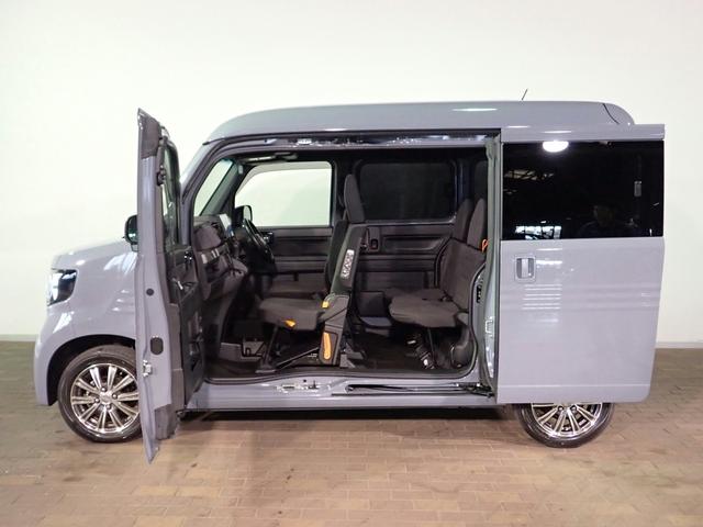 N-VAN+スタイル ファン・ターボ 社外10インチDPオーディオ HDMI バックカメラ ETC車載器 LEDオートライト オートハイビーム 禁煙車 ターボ ルーフコンソール シートカバー 社外14AW USB充電 ホンダセンシング(33枚目)