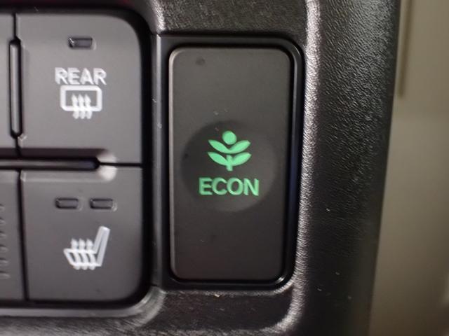 Ｎ－ＶＡＮ ｅ： ｅ：ファン　ギャザズ８インチメモリーナビ　フルセグＴＶ　ブルートゥース　バックカメラ　シートヒーター　ＬＥＤオートライト　ドラレコ　ＥＴＣ車載器　ホンダセンシング　禁煙車　両側スライドドア　スマートキー（15枚目）