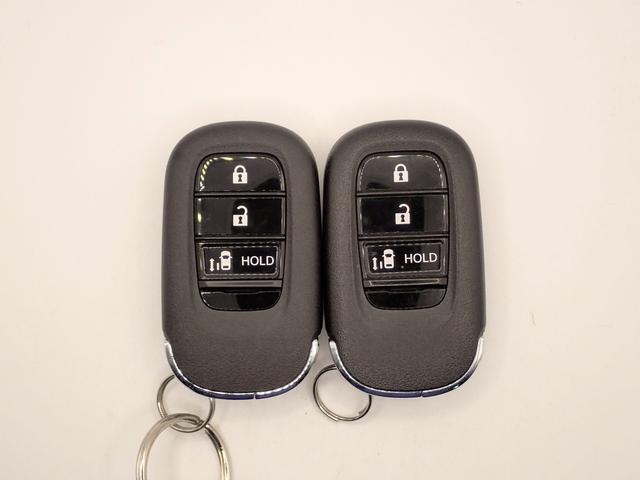 Ｎ－ＢＯＸ ベースグレード　オーディオレス　バックカメラ　Ｌ側電動スライドドア　ＬＥＤオートライト　オートハイビーム　ワンオーナー　禁煙車　パーキングセンサー　ホンダセンシング　スマートキー　ＵＳＢ充電　アクティブクルーズＣ（9枚目）