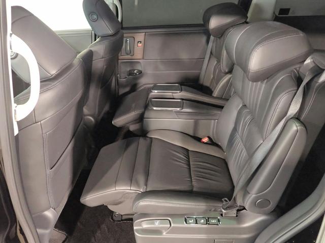 オデッセイハイブリッド e:HEVアブソルート・EX ギャザズ11.4インチメモリーナビ フルセグTV CD&DVD再生 ブルートゥース マルチビューカメラ 純正天吊りモニター ETC車載器 両側電動スライドドア ドラレコ前後 ワンオーナー Pセンサー(26枚目)