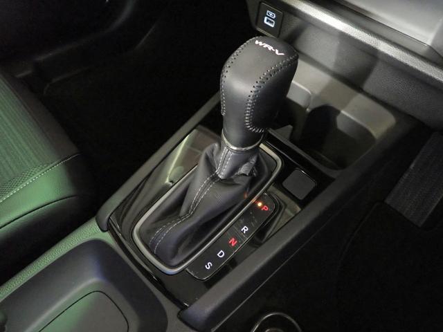 WR-V Z+ 純正9インチコネクトナビ フルセグTV ブルートゥース アップルカープレイ対応 バックカメラ ETC車載器 LEDオートライト アクティブクルーズコントロール ワンオーナー 禁煙車 スマートキー(21枚目)