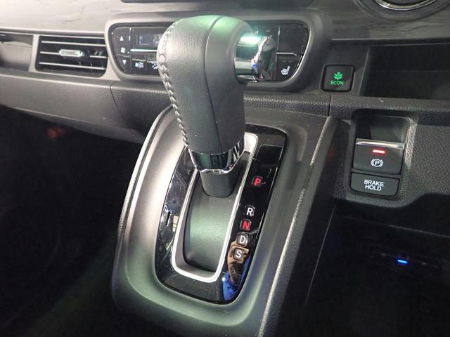 Ｎ－ＯＮＥ プレミアムツアラー　ギャザズ８インチメモリーナビ　フルセグＴＶ　ブルートゥース　バックカメラ　ＥＴＣ車載器　ハーフレザーＳ　ＬＥＤオートライト　禁煙車　パーキングセンサー　シートヒーター　純正エンジンスターター（23枚目）