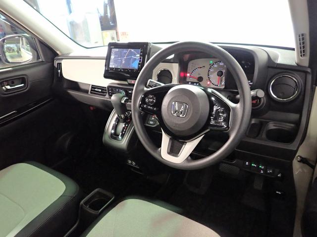 N-ONE オリジナル ギャザズメモリーナビ フルセグTV CD&DVD再生 ブルートゥース バックカメラ ETC車載器 ハーフレザーシート LEDオートライト オートハイビーム ドラレコ 禁煙車 スマートキー(22枚目)