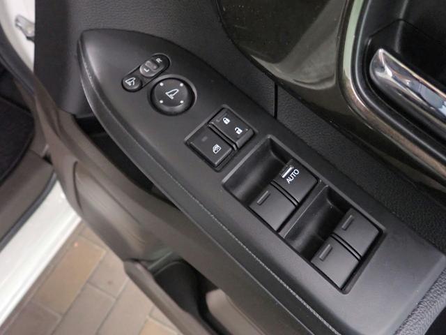 Ｎ－ＢＯＸ Ｌコーディネートスタイル　社外メモリーナビ　ワンセグＴＶ　ＣＤ＆ＤＶＤ再生　ブルートゥース　Ｂカメラ　両側電動スライドドア　シートヒーター　ＬＥＤオートライト　オートハイビーム　パーキングセンサー　禁煙車　ホンダセンシング（19枚目）