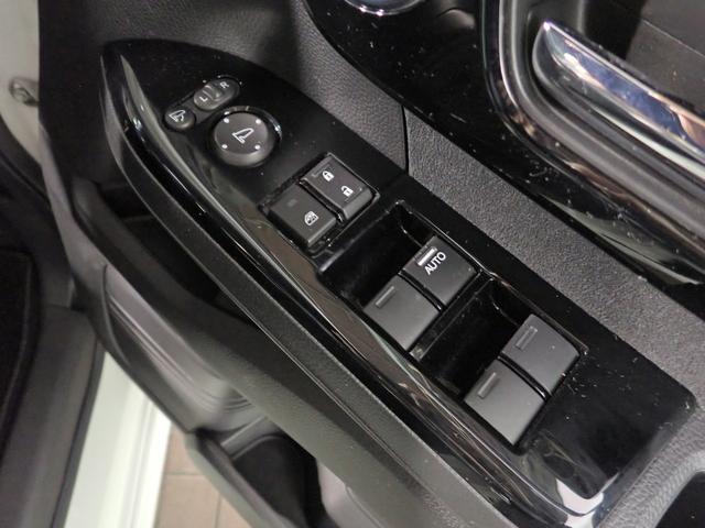 Ｎ－ＢＯＸカスタム Ｌターボ　社外メモリーナビ　ワンセグＴＶ　ＣＤ＆ＤＶＤ再生　ブルートゥース　バックカメラ　両側電動スライドドア　シートヒーター　ＬＥＤオートライト　禁煙車　ハーフレザーシート　パーキングセンサー（19枚目）