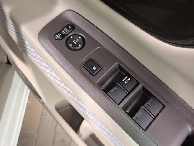 Ｎ－ＢＯＸスラッシュ Ｇ・Ｌノヴァカントリースタイル　純正メモリーナビ　フルセグＴＶ　ＣＤ＆ＤＶＤ再生　ブルートゥース　Ｂカメラ　ＨＩＤオートライト　ＥＴＣ車載器　あんしんＰＫＧ　ベンチシート　ドラレコ　シートヒーター　ステアリングヒーター　禁煙車（19枚目）