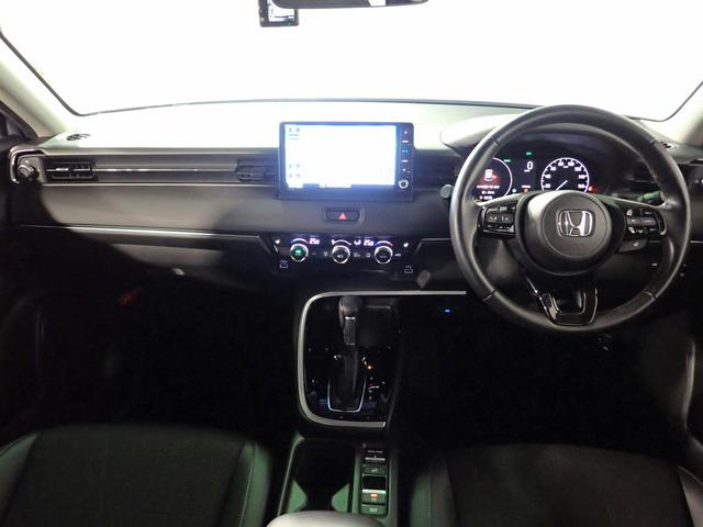 ヴェゼル ｅ：ＨＥＶＺ　ギャザズ９インチナビ　フルセグＴＶ　ブルートゥース　バックカメラ　ＥＴＣ車載器　ハーフレザーＳ　シート＆ステアリングヒーター　ＬＥＤオートライト　ワンオーナー　禁煙車　パーキングセンサー　ドラレコ前後（25枚目）