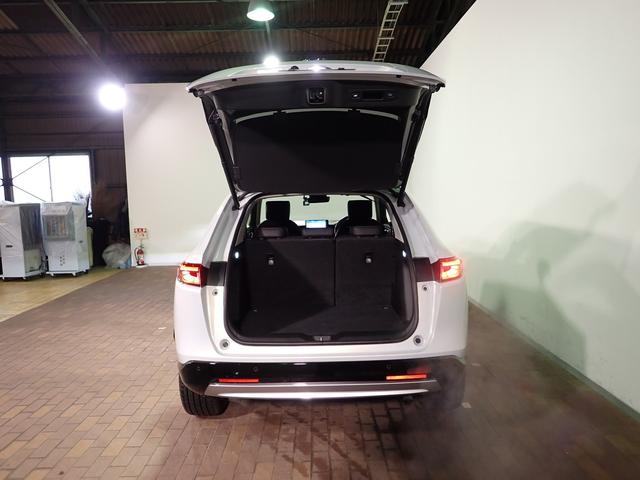 ヴェゼル ｅ：ＨＥＶＺ　ギャザズ９インチナビ　フルセグＴＶ　ブルートゥース　バックカメラ　ＥＴＣ車載器　ハーフレザーＳ　シート＆ステアリングヒーター　ＬＥＤオートライト　ワンオーナー　禁煙車　パーキングセンサー　ドラレコ前後（29枚目）