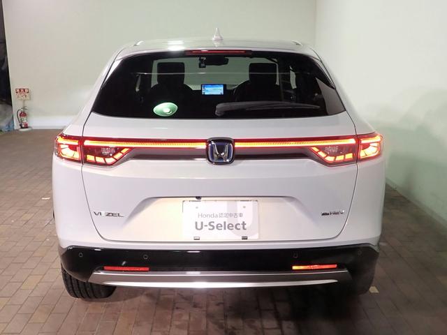 ヴェゼル ｅ：ＨＥＶＺ　ギャザズ９インチナビ　フルセグＴＶ　ブルートゥース　バックカメラ　ＥＴＣ車載器　ハーフレザーＳ　シート＆ステアリングヒーター　ＬＥＤオートライト　ワンオーナー　禁煙車　パーキングセンサー　ドラレコ前後（35枚目）