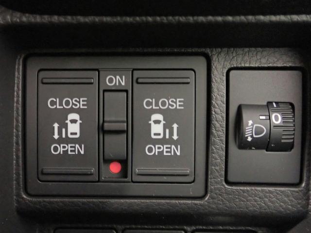 ステップワゴン ｅ：ＨＥＶスパーダ　ギャザズ１１．４インチナビ　フルセグＴＶ　ブルートゥース　天吊りモニター　両側電動スライドドア　シートヒーター　ＬＥＤオートライト　ワンオーナー　禁煙車　Ｐセンサー　パワーテールゲート　ＢＳＩ（13枚目）