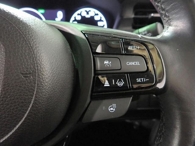 ヴェゼル e:HEVZ ギャザズ9インチナビ フルセグTV ブルートゥース Bカメラ ETC車載器 LEDオートライト オートハイビーム ワンオーナー 禁煙車 ドラレコ前後 パーキングセンサー シート&ステアリングヒーター(13枚目)