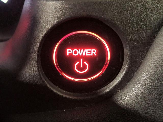 ヴェゼル e:HEVZ ギャザズ9インチナビ フルセグTV ブルートゥース Bカメラ ETC車載器 LEDオートライト オートハイビーム ワンオーナー 禁煙車 ドラレコ前後 パーキングセンサー シート&ステアリングヒーター(18枚目)