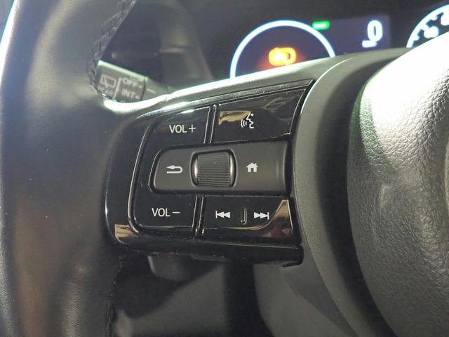 ヴェゼル e:HEVZ ギャザズ9インチナビ フルセグTV ブルートゥース Bカメラ ETC車載器 LEDオートライト オートハイビーム ワンオーナー 禁煙車 ドラレコ前後 パーキングセンサー シート&ステアリングヒーター(20枚目)