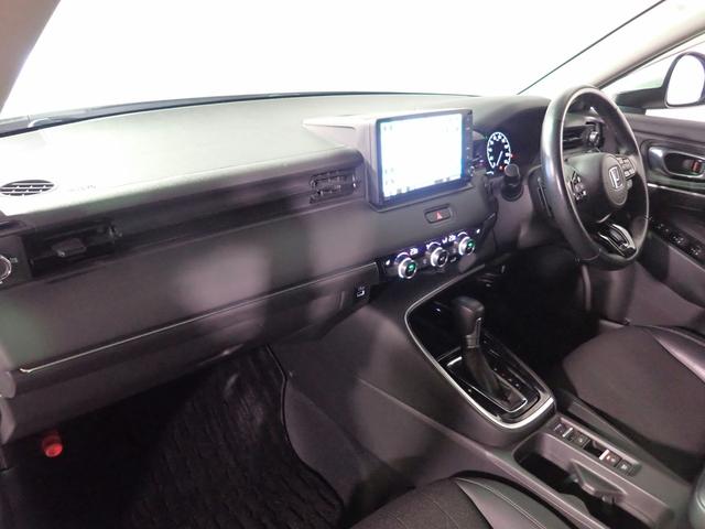 ヴェゼル e:HEVZ ギャザズ9インチナビ フルセグTV ブルートゥース Bカメラ ETC車載器 LEDオートライト オートハイビーム ワンオーナー 禁煙車 ドラレコ前後 パーキングセンサー シート&ステアリングヒーター(26枚目)