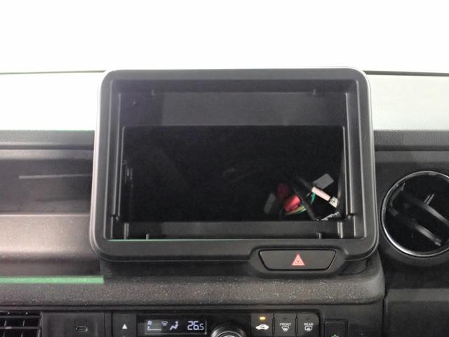 N-BOXカスタム コーディネートスタイル オーディオレス バックカメラ 両側電動スライドドア LEDオートライト ワンオーナー 禁煙車 シートバックテーブル パーキングセンサー シートヒーター レザーシート USB充電 ホンダセンシング(8枚目)