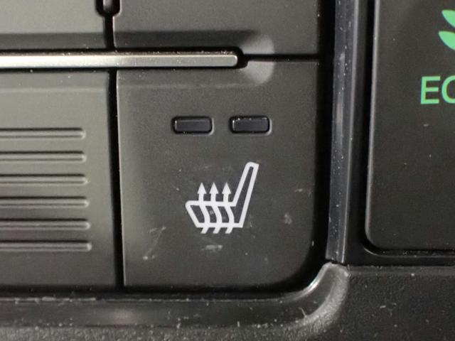 N-BOXカスタム コーディネートスタイル オーディオレス バックカメラ 両側電動スライドドア LEDオートライト ワンオーナー 禁煙車 シートバックテーブル パーキングセンサー シートヒーター レザーシート USB充電 ホンダセンシング(10枚目)