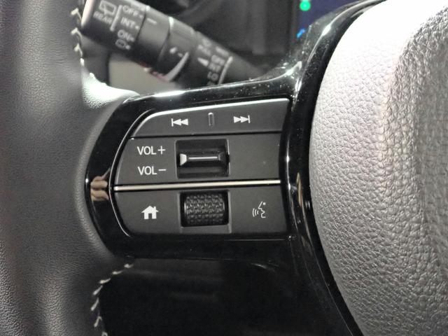 N-BOXカスタム コーディネートスタイル オーディオレス バックカメラ 両側電動スライドドア LEDオートライト ワンオーナー 禁煙車 シートバックテーブル パーキングセンサー シートヒーター レザーシート USB充電 ホンダセンシング(18枚目)