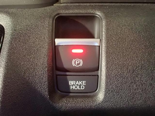 N-BOXカスタム ターボコーディネートスタイル ギャザズ9インチメモリーナビ フルセグTV ブルートゥース バックカメラ 両側電動スライドドア シートヒーター LEDオートライト オートハイビーム ワンオーナー 禁煙車 レザーシート Pセンサー(16枚目)