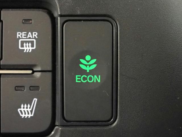 N-BOXカスタム ベースグレード ギャザズ8インチメモリーナビ フルセグTV ブルートゥース Bカメラ L側電動スライドドア LEDオートライト ワンオーナー 禁煙車 Pセンサー シートヒーター USB充電 ホンダセンシング(15枚目)