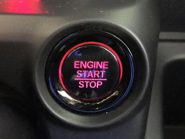 N-BOXカスタム ベースグレード ギャザズ8インチメモリーナビ フルセグTV ブルートゥース Bカメラ L側電動スライドドア LEDオートライト ワンオーナー 禁煙車 Pセンサー シートヒーター USB充電 ホンダセンシング(19枚目)