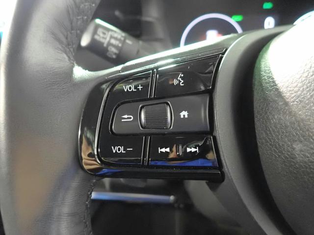 ヴェゼル ｅ：ＨＥＶＺ　ホンダコネクト９インチナビ　フルセグＴＶ　ブルートゥース　バックカメラ　ＥＴＣ２．０　ＬＥＤオートライト　ワンオーナー　パーキングセンサー　ワイヤレス充電　シート＆ステアリングヒーター　ハーブレザーＳ（18枚目）