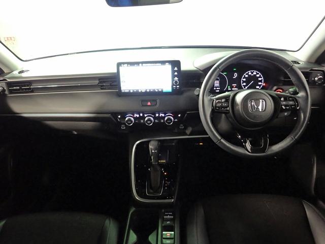 ヴェゼル ｅ：ＨＥＶＺ　ホンダコネクト９インチナビ　フルセグＴＶ　ブルートゥース　バックカメラ　ＥＴＣ２．０　ＬＥＤオートライト　ワンオーナー　パーキングセンサー　ワイヤレス充電　シート＆ステアリングヒーター　ハーブレザーＳ（24枚目）