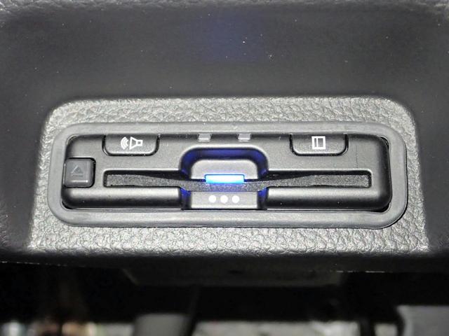 Ｎ－ＶＡＮ ファン　社外８インチメモリーナビ　フルセグＴＶ　ＣＤ＆ＤＶＤ再生　ブルートゥース　バックカメラ　ＥＴＣ車載器　両側スライドドア　ＬＥＤオートライト　社外１２インチＡＷ　ワンオーナー　禁煙車　パーキングセンサー（11枚目）