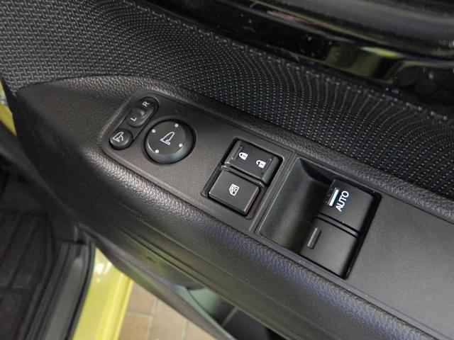 Ｎ－ＶＡＮ ファン　社外８インチメモリーナビ　フルセグＴＶ　ＣＤ＆ＤＶＤ再生　ブルートゥース　バックカメラ　ＥＴＣ車載器　両側スライドドア　ＬＥＤオートライト　社外１２インチＡＷ　ワンオーナー　禁煙車　パーキングセンサー（18枚目）