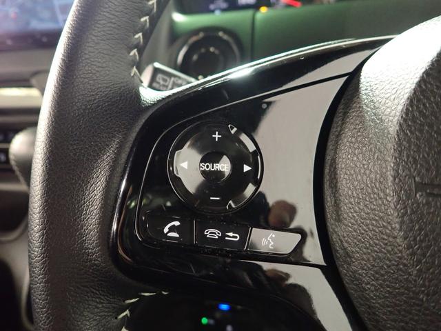 N-BOXカスタム Lスタイル+ブラック ギャザズメモリーナビ フルセグTV ブルートゥース Bカメラ 両側電動スライドドア LEDオートライト ワンオーナー 禁煙車 シートバックテーブル Pセンサー シートヒーター ホンダセンシング(19枚目)