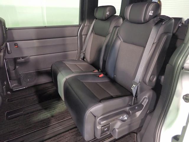 ステップワゴン スパーダ　ギャザズ９インチナビ　フルセグＴＶ　ＣＤ＆ＤＶＤ再生　ブルートゥース　天吊りモニター　Ｂカメラ　ＥＴＣ車載器　Ｐセンサー　両側電動スライドドア　Ｓヒーター　ＬＥＤオートライト　ワンオーナー　禁煙車（29枚目）