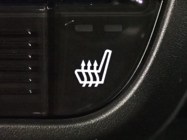 N-BOXカスタム Lターボスタイル+ブラック 社外8インチメモリーナビ フルセグTV ブルートゥース Bカメラ ETC車載器 両側電動スライドドア LEDオートライト ワンオーナー 禁煙車 大型ルーフコンソール Pセンサー シートヒーター(12枚目)