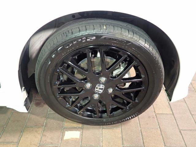 N-BOXカスタム Lターボスタイル+ブラック 社外8インチメモリーナビ フルセグTV ブルートゥース Bカメラ ETC車載器 両側電動スライドドア LEDオートライト ワンオーナー 禁煙車 大型ルーフコンソール Pセンサー シートヒーター(36枚目)