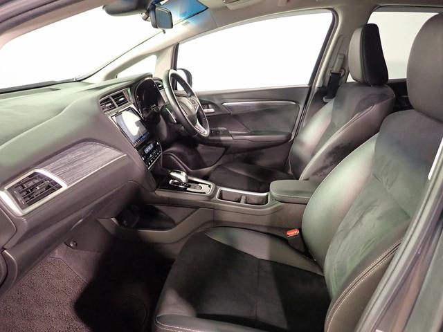 シャトル ハイブリッドＺホンダセンシング　ギャザズ８インチメモリーナビ　フルセグＴＶ　ＣＤ＆ＤＶＤ再生　ブルートゥース　Ｂカメラ　ＥＴＣ車載器　ＬＥＤオートライト　ワンオーナー　ハーフレザーシート　シートヒーター　ルーフレール　パドルシフト（26枚目）