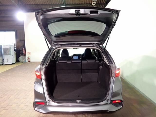 シャトル ハイブリッドＺホンダセンシング　ギャザズ８インチメモリーナビ　フルセグＴＶ　ＣＤ＆ＤＶＤ再生　ブルートゥース　Ｂカメラ　ＥＴＣ車載器　ＬＥＤオートライト　ワンオーナー　ハーフレザーシート　シートヒーター　ルーフレール　パドルシフト（28枚目）