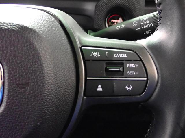 フリード ｅ：ＨＥＶエアーＥＸ　ギャザズ８インチメモリーナビ　フルセグＴＶ　ブルートゥース　バックカメラ　両側電動スライドドア　ＬＥＤオートライト　ワンオーナー　シートヒーター　ハーフレザーシート　パーキングセンサー　ＢＳＩ（13枚目）