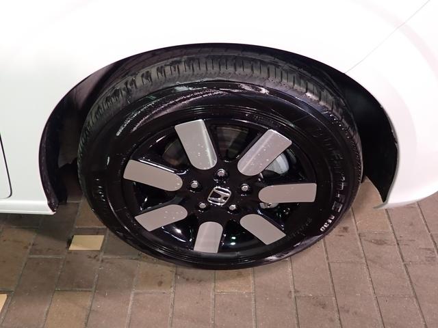 フリード ｅ：ＨＥＶエアーＥＸ　ギャザズ８インチメモリーナビ　フルセグＴＶ　ブルートゥース　バックカメラ　両側電動スライドドア　ＬＥＤオートライト　ワンオーナー　シートヒーター　ハーフレザーシート　パーキングセンサー　ＢＳＩ（35枚目）