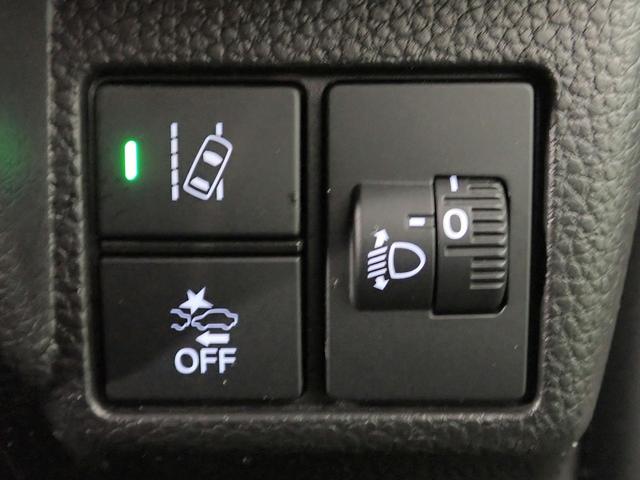 Ｎ－ＢＯＸカスタム Ｌスタイル＋ブラック　ギャザズメモリーナビ　フルセグＴＶ　Ｂカメラ　両側電動スライドドア　ＥＴＣ車載器　ＬＥＤオートライト　ワンオーナー　禁煙車　シートバックテーブル　Ｐセンサー　シートヒーター　ホンダセンシング（17枚目）