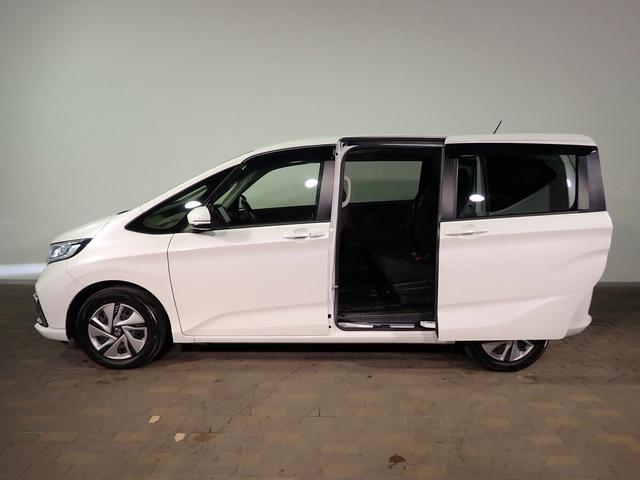 フリードハイブリッド ハイブリッド・G ギャザズ9インチメモリーナビ フルセグTV ブルートゥース バックカメラ 天吊りモニター ETC車載器 両側電動スライドドア シートヒーター LEDオートライト ワンオーナー 禁煙車 純正エンスタ(33枚目)