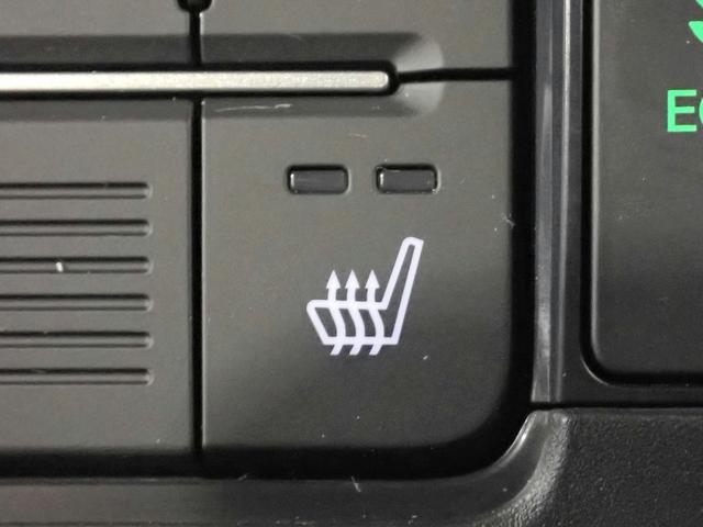 Ｎ－ＢＯＸカスタム コーディネートスタイル　オーディオレス　バックカメラ　両側電動スライドドア　ＬＥＤオートライト　ワンオーナー　禁煙車　Ｐセンサー　シートヒーター　レザーシート　ルーフコンソール　シートバックテーブル　ホンダセンシング（10枚目）