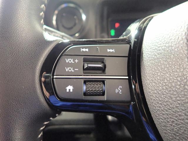 Ｎ－ＢＯＸカスタム コーディネートスタイル　オーディオレス　バックカメラ　両側電動スライドドア　ＬＥＤオートライト　ワンオーナー　禁煙車　Ｐセンサー　シートヒーター　レザーシート　ルーフコンソール　シートバックテーブル　ホンダセンシング（17枚目）