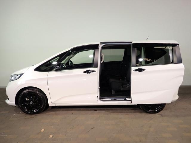 フリード Ｇブラックスタイル　ギャザズメモリーナビ　フルセグＴＶ　ＣＤ＆ＤＶＤ再生　ブルートゥース　バックカメラ　ＥＴＣ２．０　両側電動スライドドア　ＬＥＤオートライト　ワンオーナー　シートヒーター　ホンダセンシング　ドラレコ前後（32枚目）