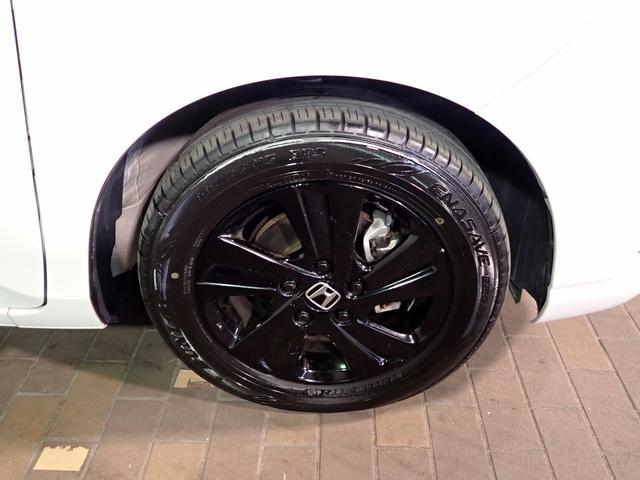 フリード Ｇブラックスタイル　ギャザズメモリーナビ　フルセグＴＶ　ＣＤ＆ＤＶＤ再生　ブルートゥース　バックカメラ　ＥＴＣ２．０　両側電動スライドドア　ＬＥＤオートライト　ワンオーナー　シートヒーター　ホンダセンシング　ドラレコ前後（35枚目）