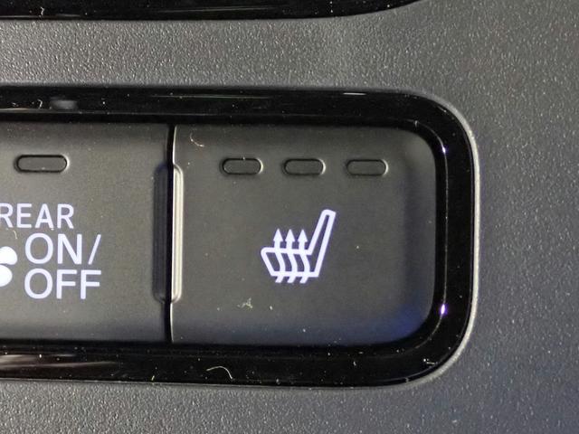 ステップワゴン e:HEVスパーダ ギャザズ11.4インチナビ フルセグTV ブルートゥース バックカメラ 両側電動スライドドア Sヒーター LEDオートライト オートハイビーム ワンオーナー 禁煙車 Pセンサー BSI Pテールゲート(11枚目)