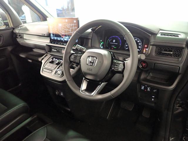 ステップワゴン e:HEVスパーダ ギャザズ11.4インチナビ フルセグTV ブルートゥース バックカメラ 両側電動スライドドア Sヒーター LEDオートライト オートハイビーム ワンオーナー 禁煙車 Pセンサー BSI Pテールゲート(24枚目)