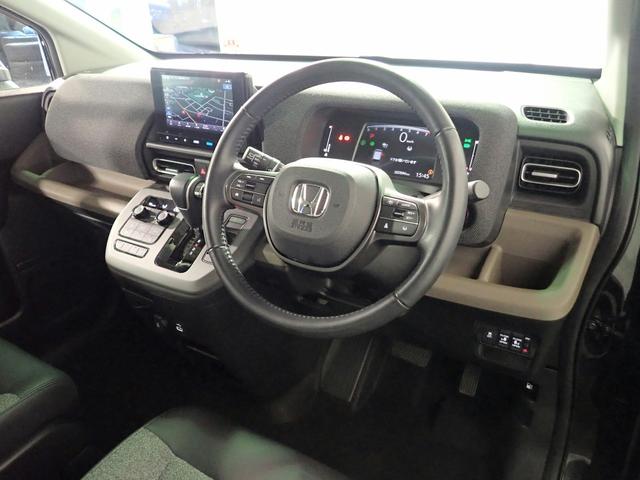 フリード エアーEX ギャザズメモリーナビ フルセグTV ブルートゥース バックカメラ 両側電動スライドドア LEDオートライト オートハイビーム ワンオーナー シートヒーター ホンダセンシング ハーフレザーシート BSI(21枚目)